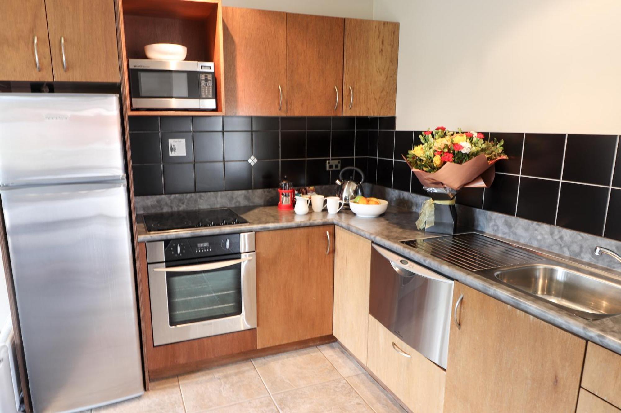 Coleraine Suites & Apartments Греймут Экстерьер фото