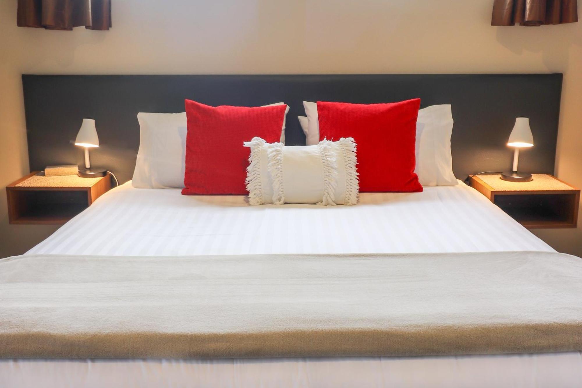 Coleraine Suites & Apartments Греймут Экстерьер фото